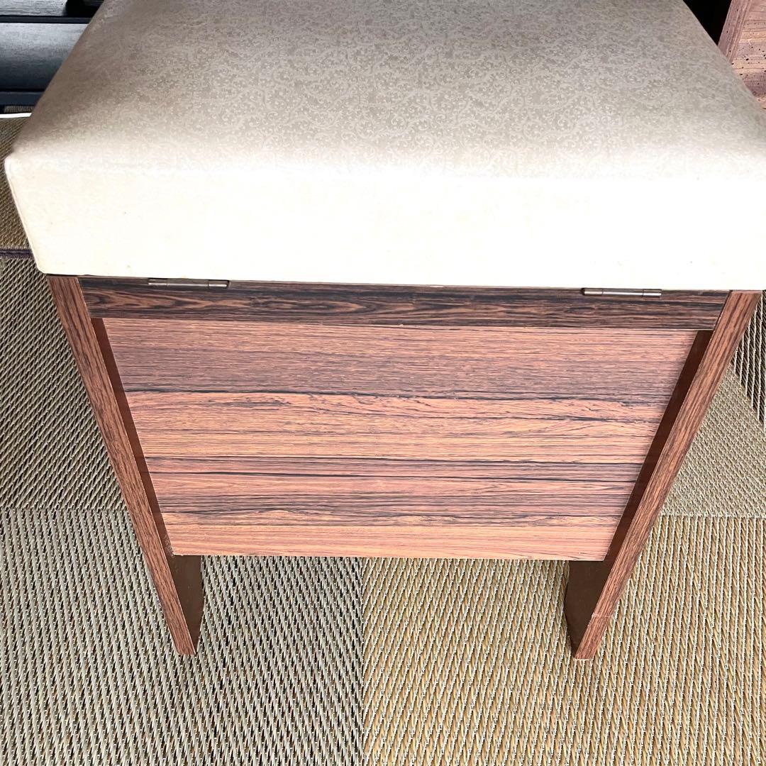 ◆昭和レトロ 収納付きスツール 小型椅子 木材 革張り ペイズリー柄 ゴールド④