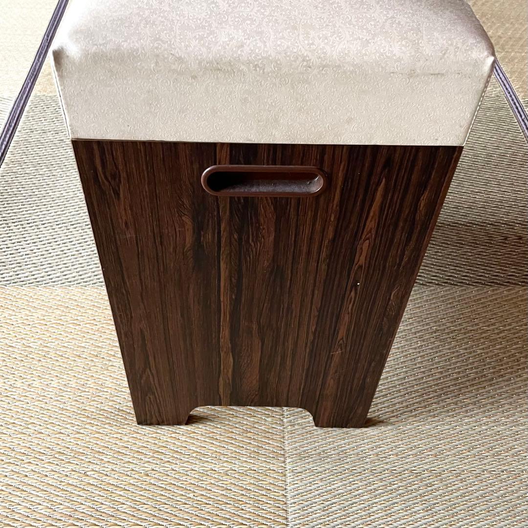 ◆昭和レトロ 収納付きスツール 小型椅子 木材 革張り ペイズリー柄 ゴールド④