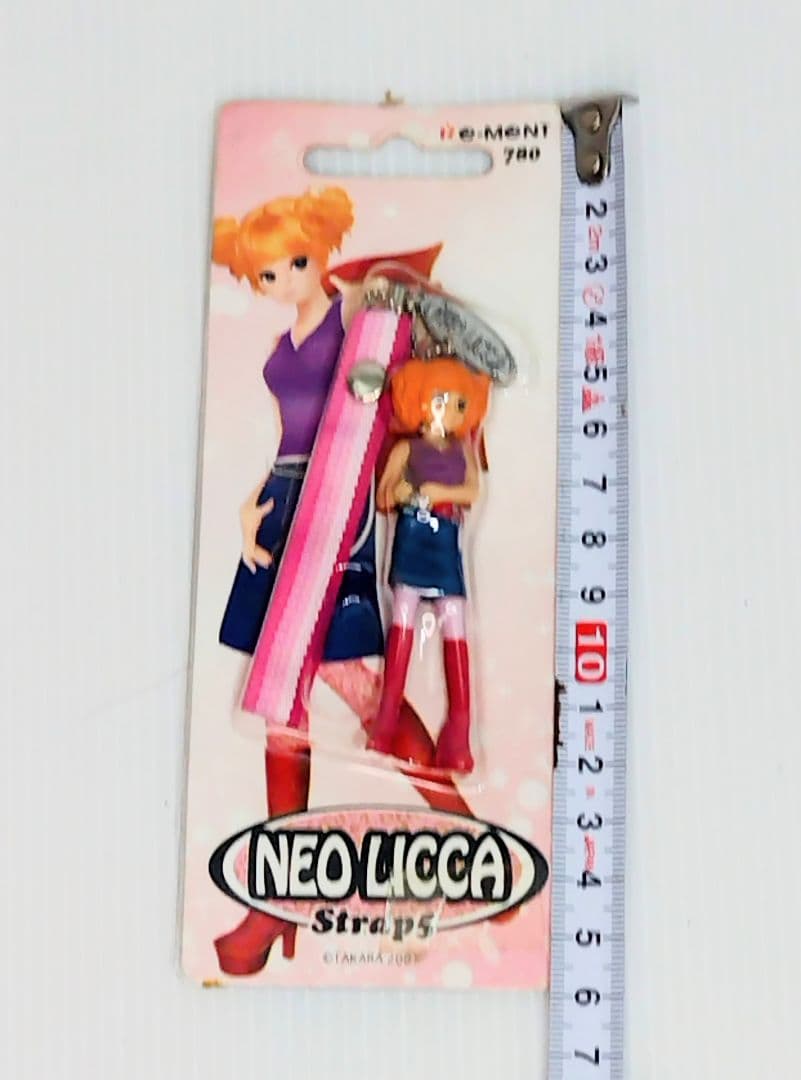 NEO LICCA ストラップフィギュア ロッキングガール - メルカリ