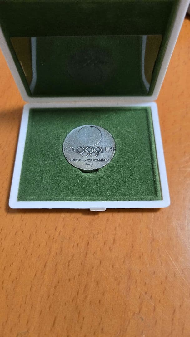 オリンピック東京大会 記念銀メダル 925/1000