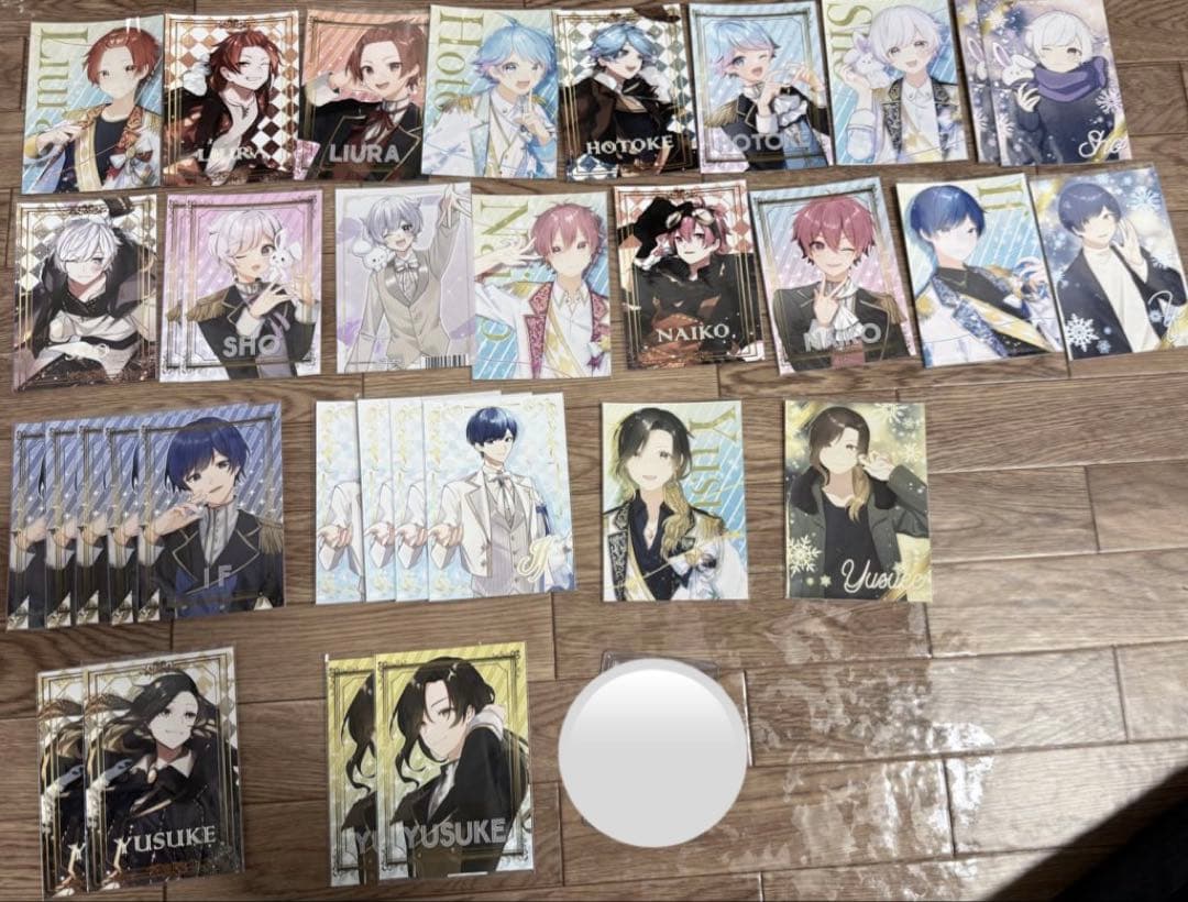 いれいす まとめ売り 缶バ ブロマイド アクスタ 今月のみ