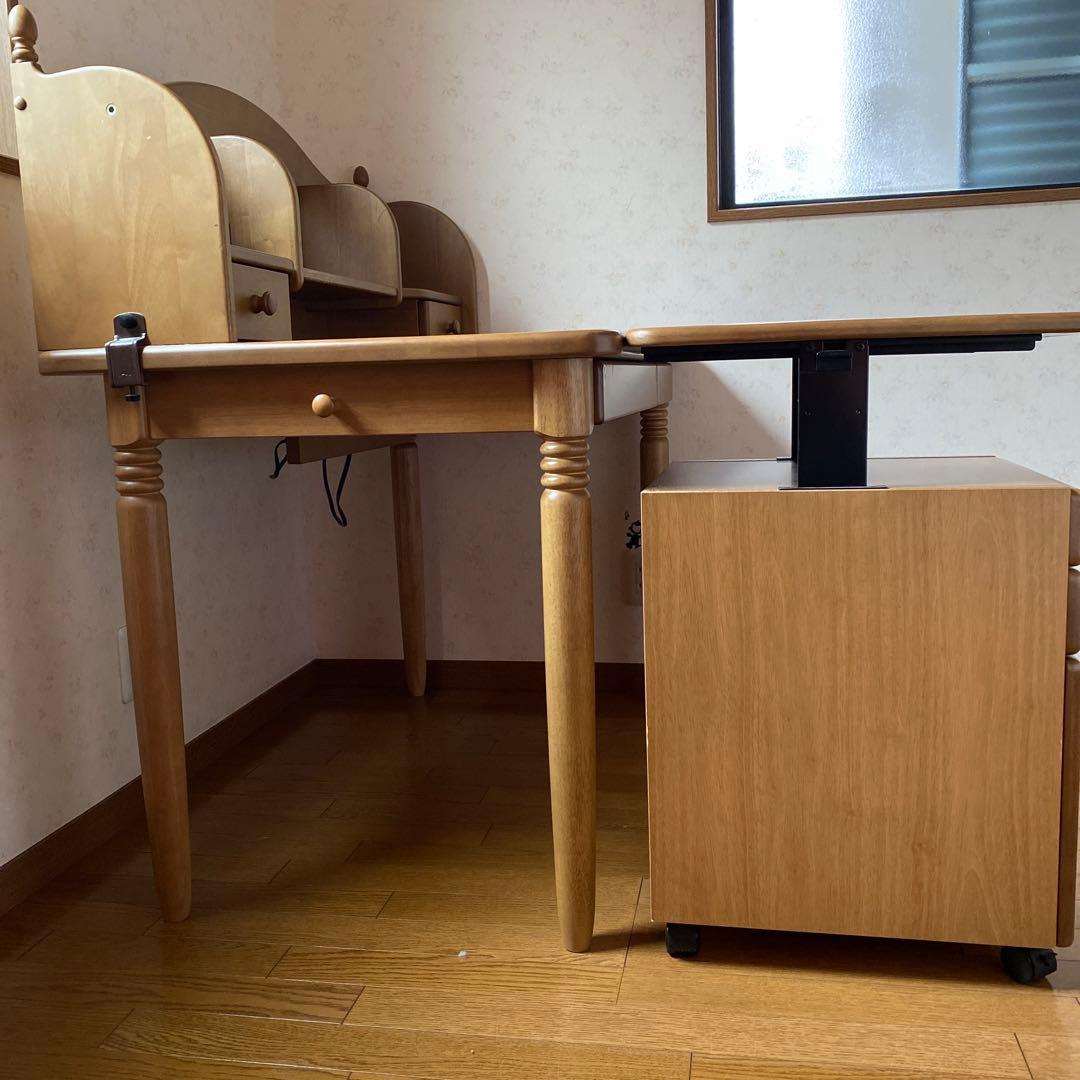 学習机＆移動式引出しセットです★
