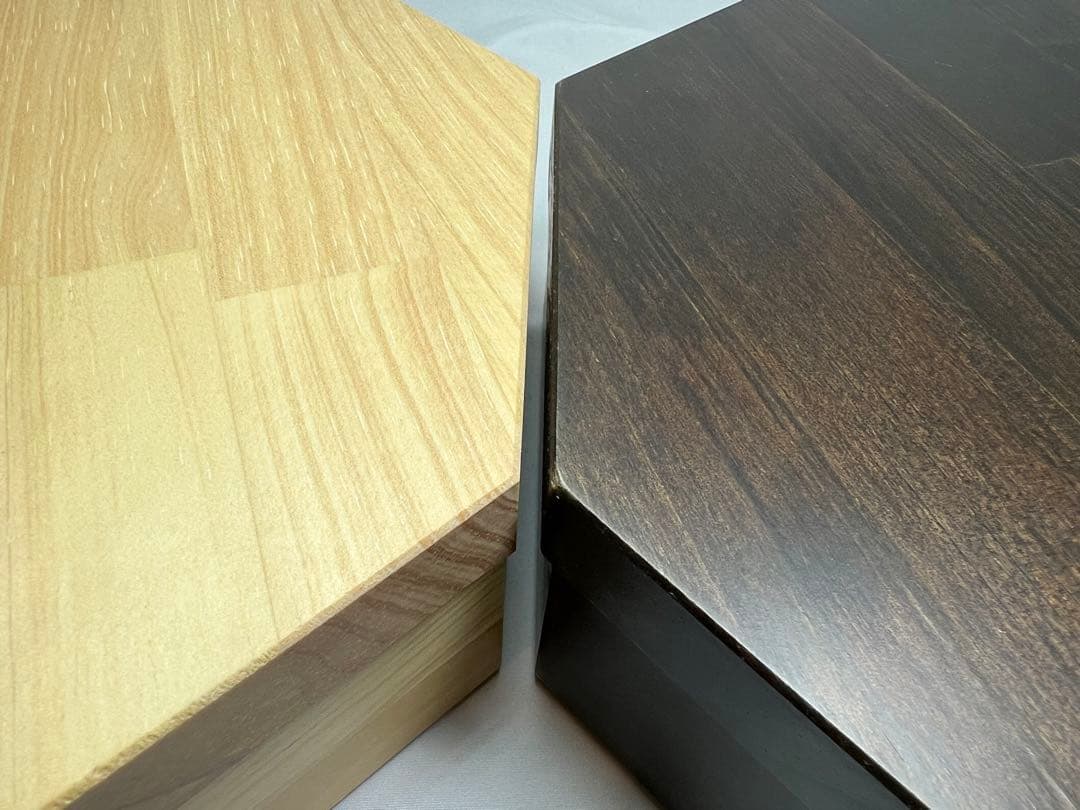 キャスターが見えない花台