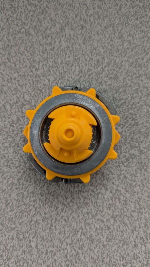 爆転シュートベイブレード　HMS　ダークレオパルドMS（オレンジver.）