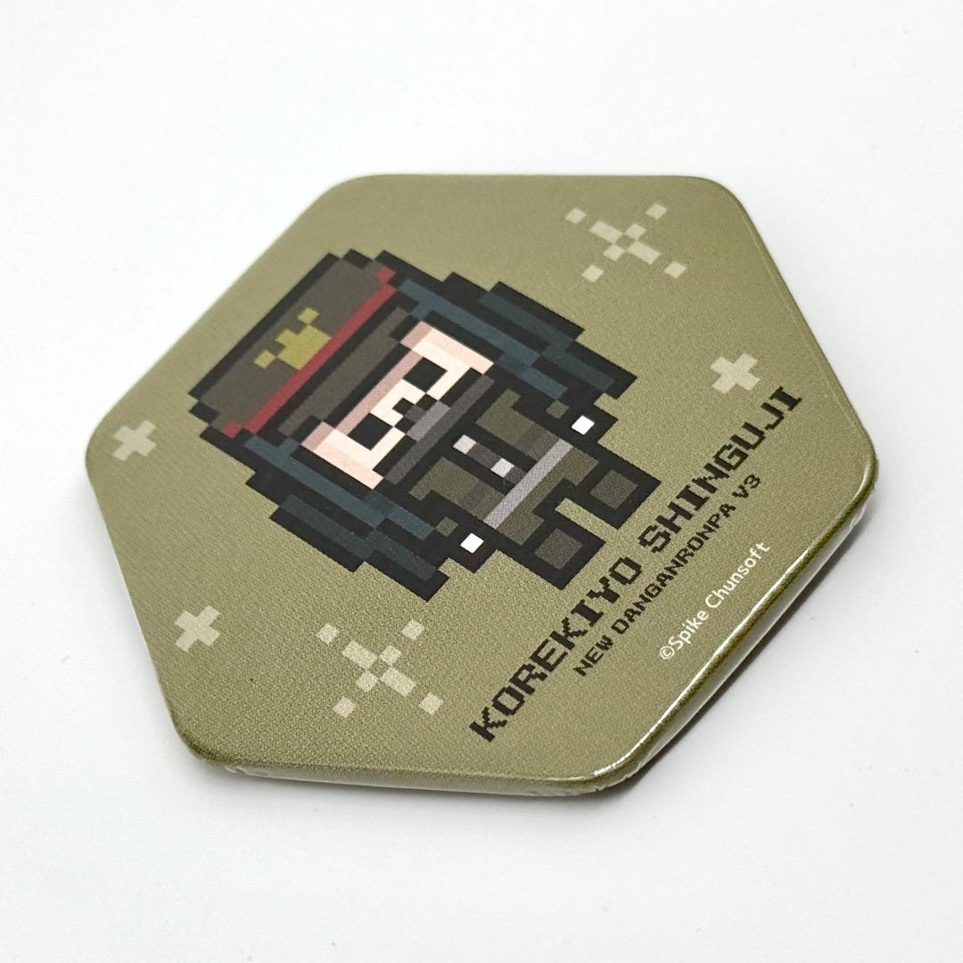 ニューダンガンロンパ V3 真宮寺是清 缶バッジ ドット絵 六角 - メルカリ