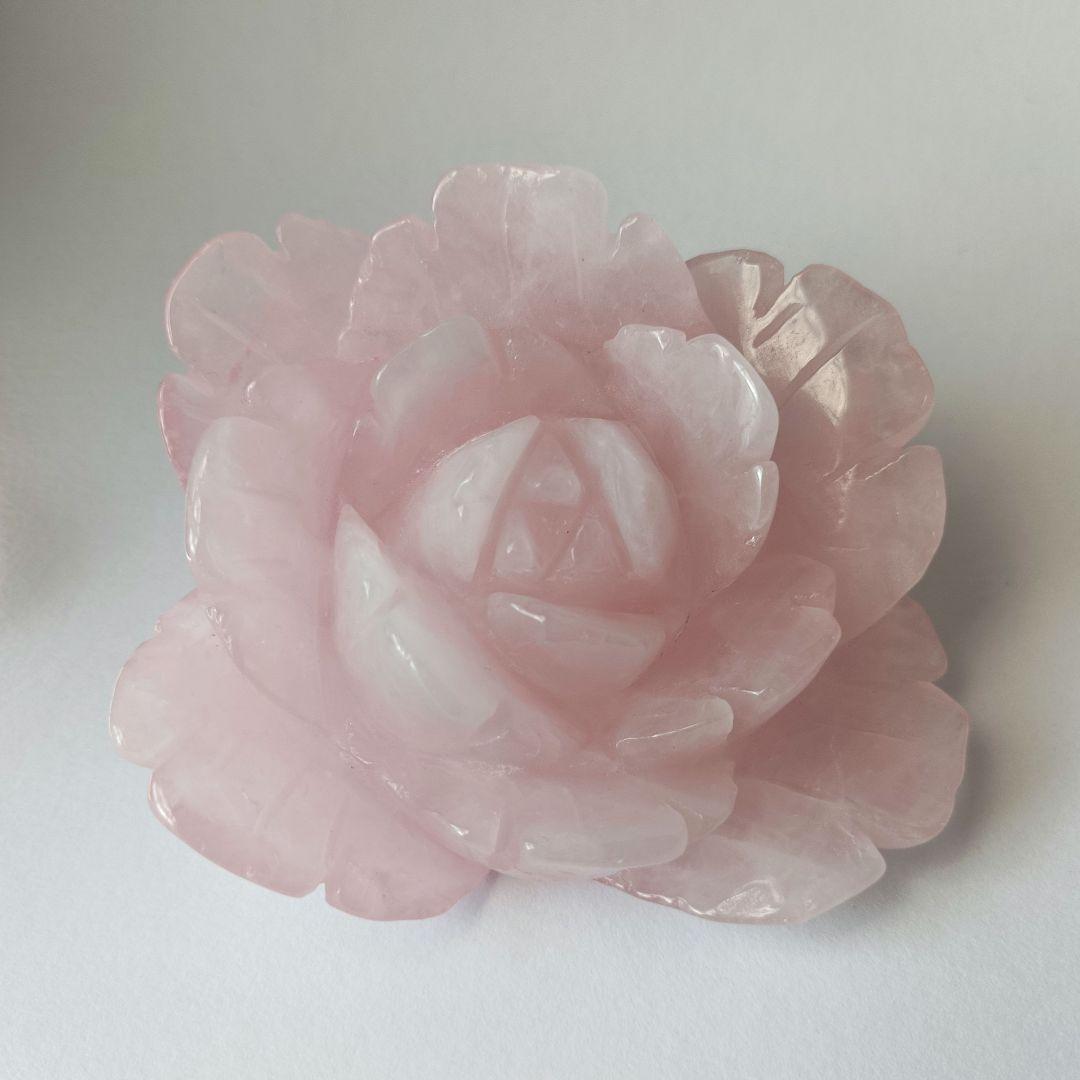 花 S ローズクォーツ　大きな　薔薇　芍薬　牡丹　彫刻　天然石　置物