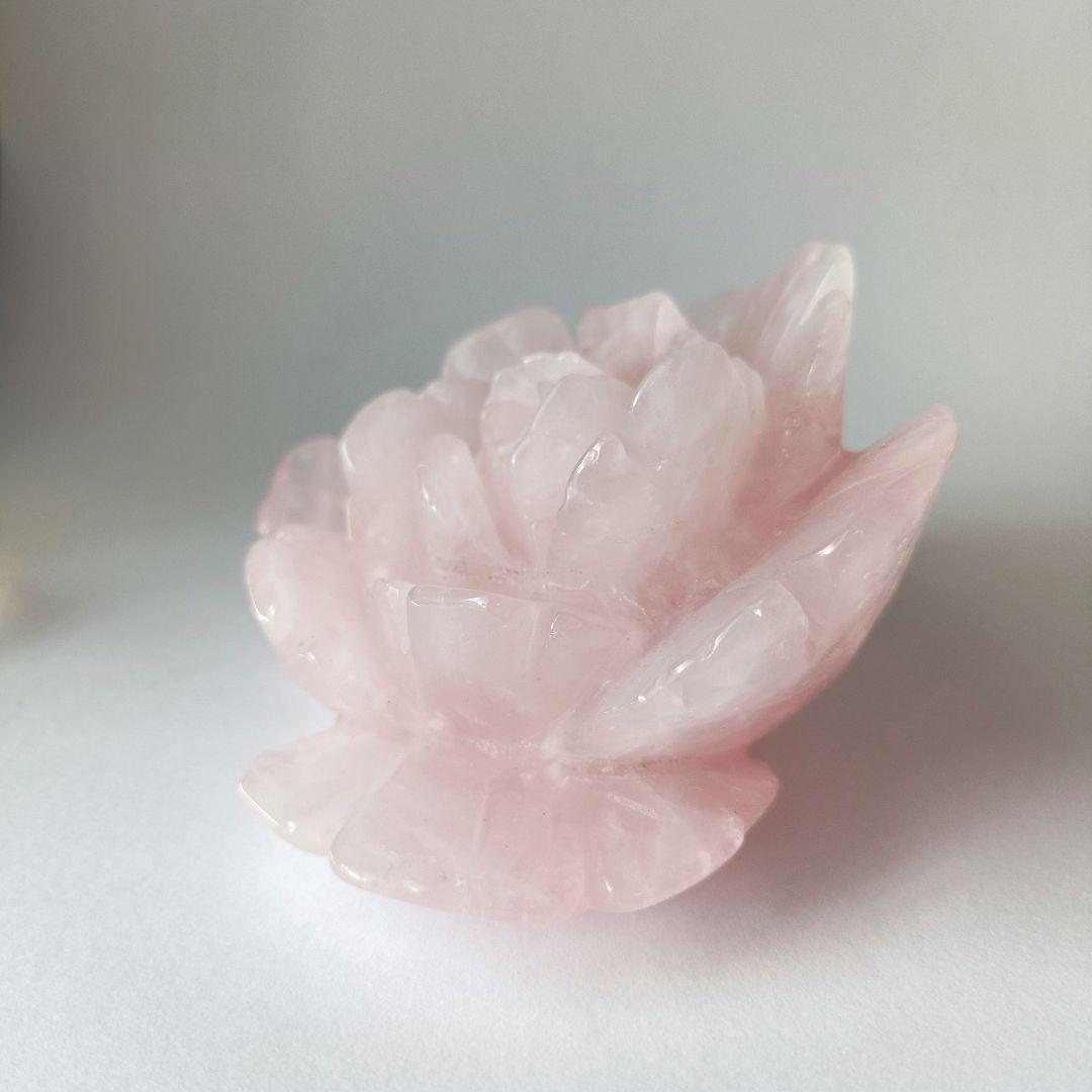 花 S ローズクォーツ　大きな　薔薇　芍薬　牡丹　彫刻　天然石　置物