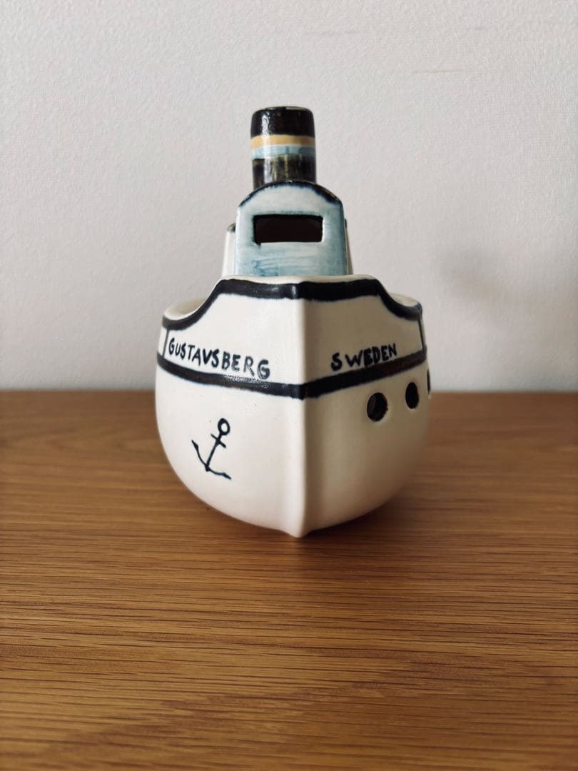 リサ・ラーソン　グスタフスベリ ボート