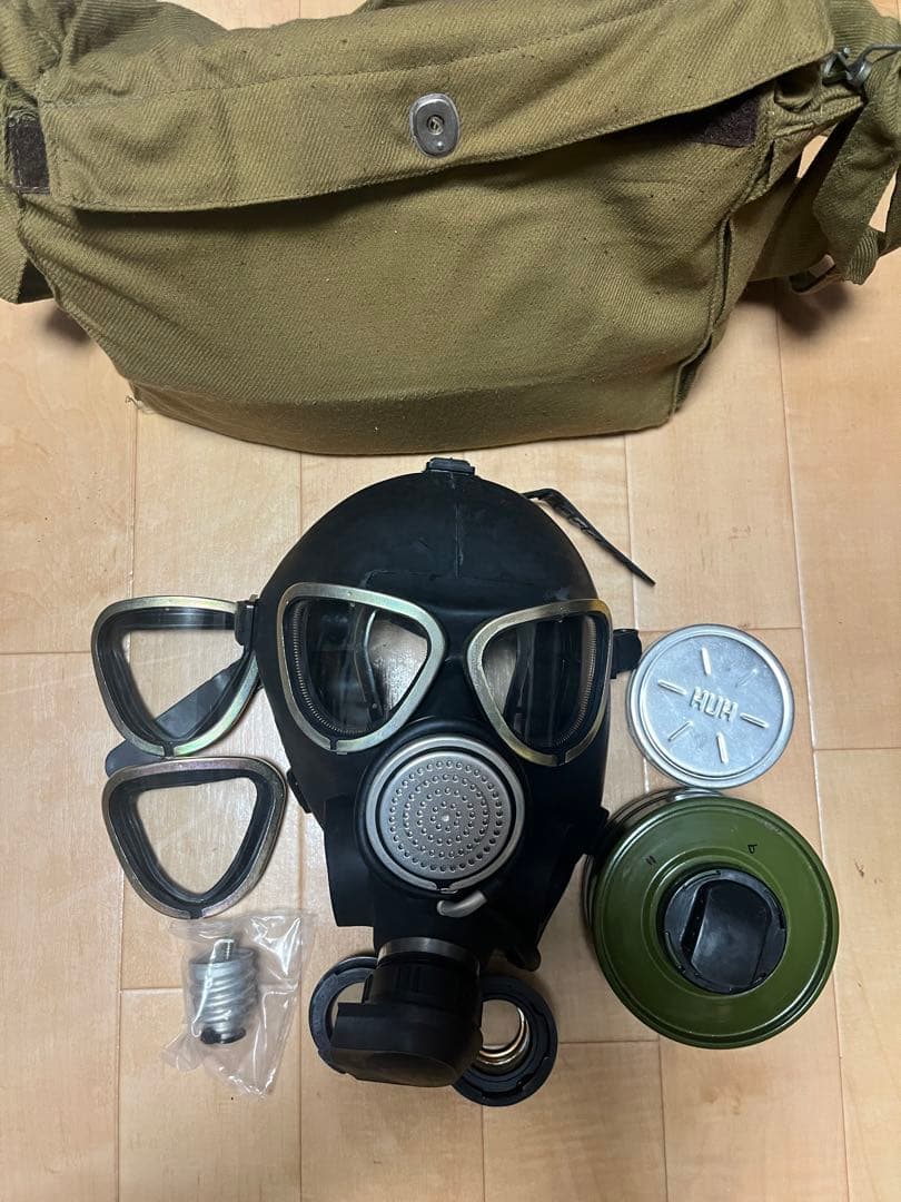 ロシア軍実物ガスマスク PMK-2フルセット - メルカリ
