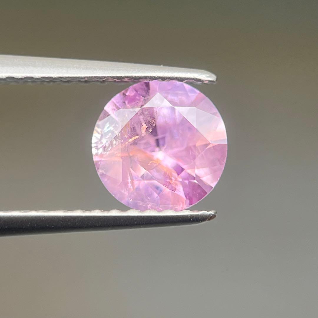 スリランカ産非加熱ピンクサファイアルース