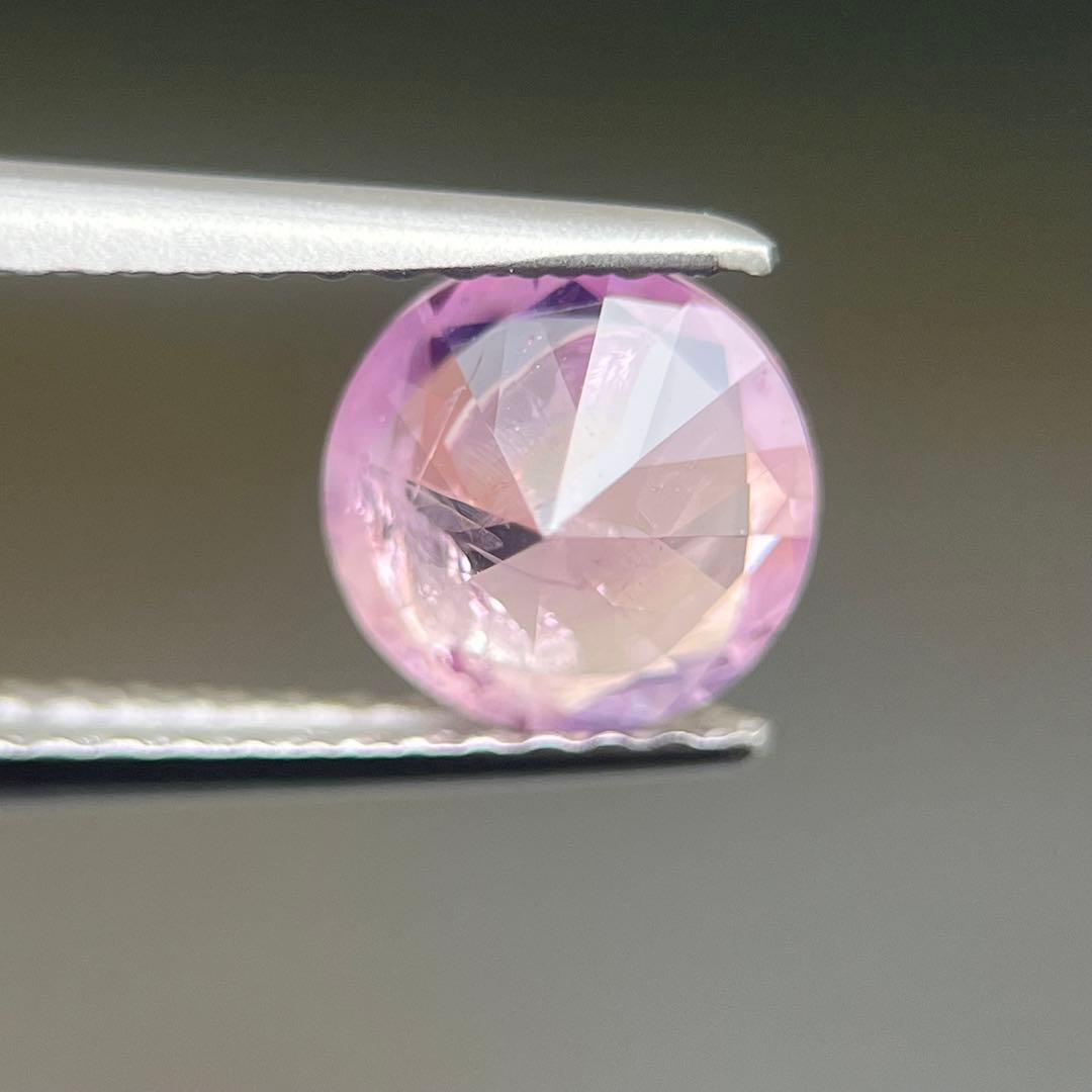 スリランカ産非加熱ピンクサファイアルース