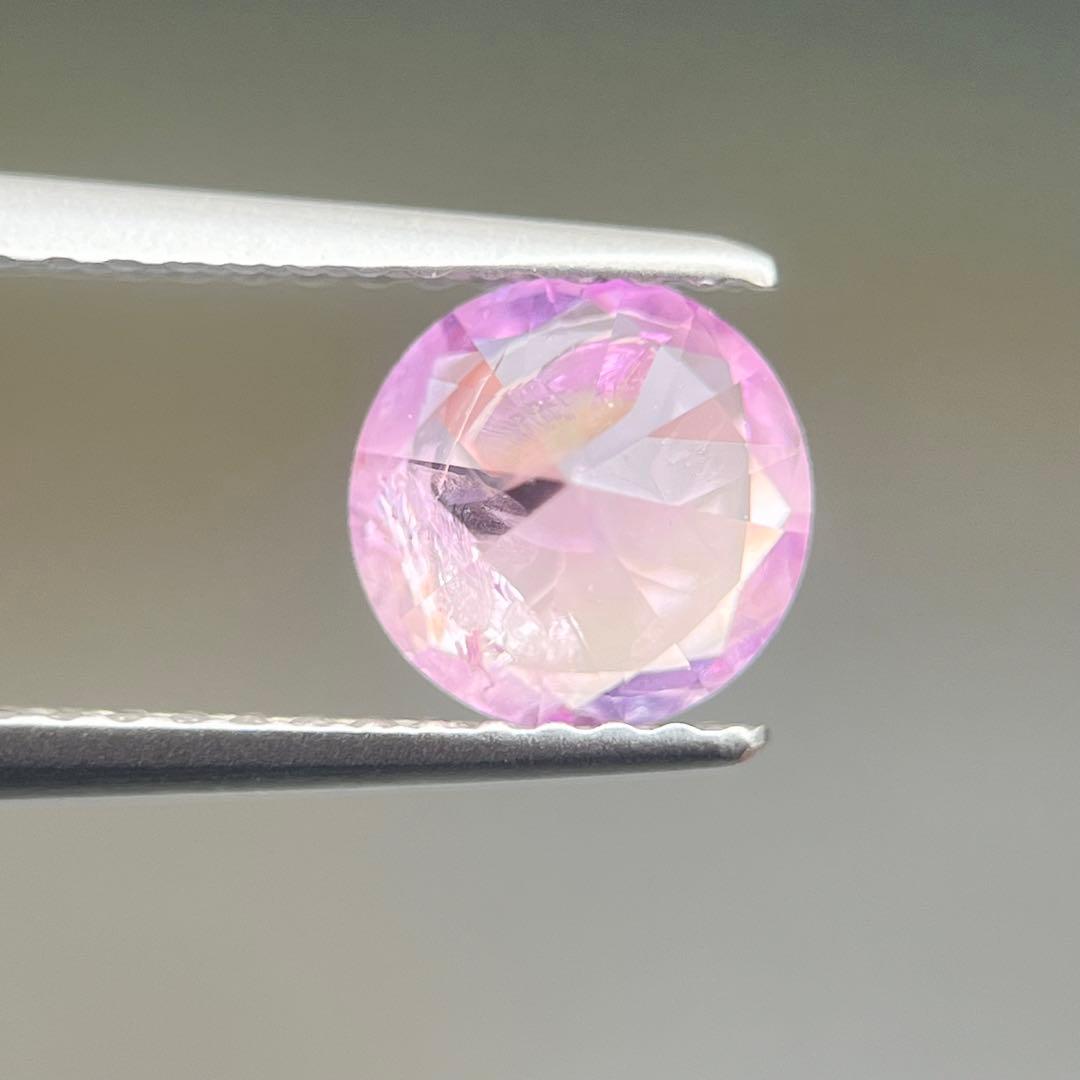 スリランカ産非加熱ピンクサファイアルース