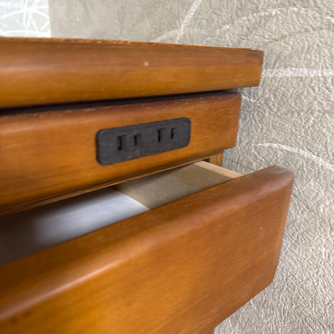 木製クラシックキャビネット幅127cm