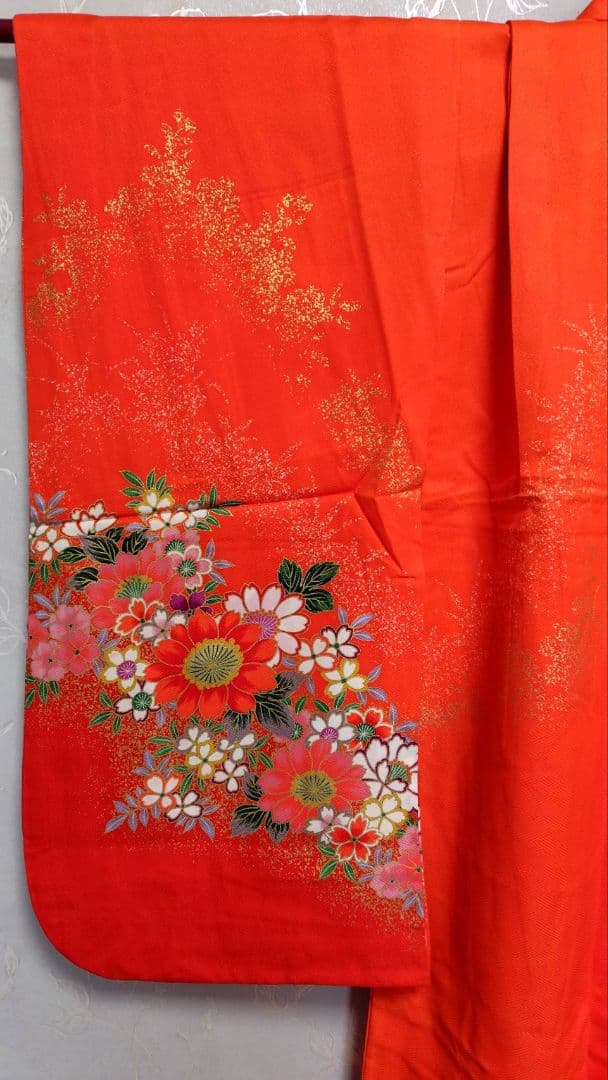 RK546子供着物重ね襟付き　綺麗美品着丈131センチ裄丈47センチ7歳前後用