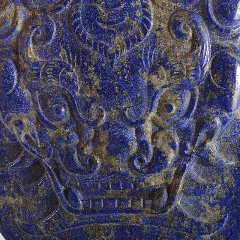 中国　玉石彫刻　ラピスラズリ　神獣彫　根付　玉器　紙鎮　時代箱　C　6816