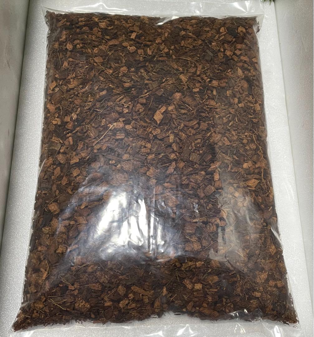 3S約3Lヤシガラ ハスクチップ - メルカリ