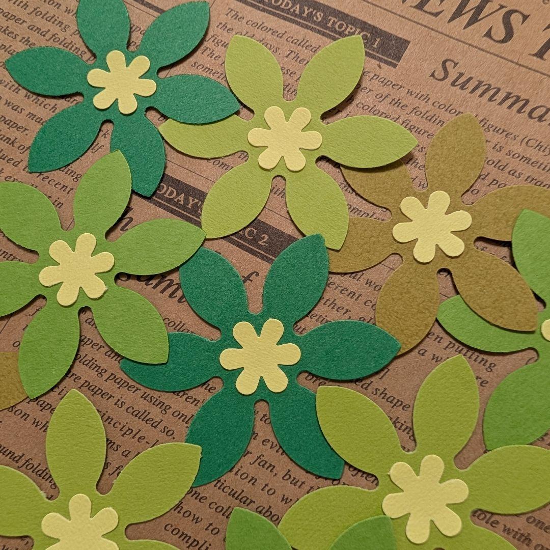 匿名配送】クラフトパンチ 緑系 10枚 花 - メルカリ
