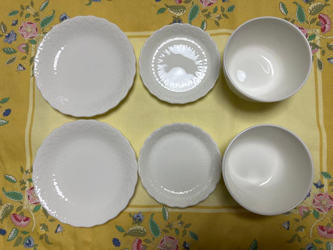 ナルミ　シルキーホワイト