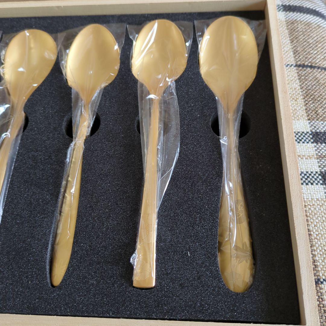 【☆】CoCo壱番屋　グランドマザー2020 ゴールドスプーンセット