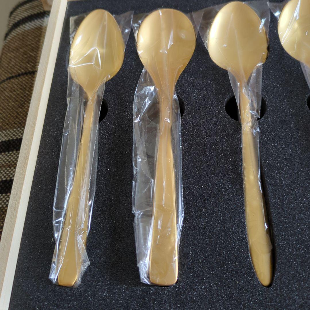 【☆】CoCo壱番屋　グランドマザー2020 ゴールドスプーンセット