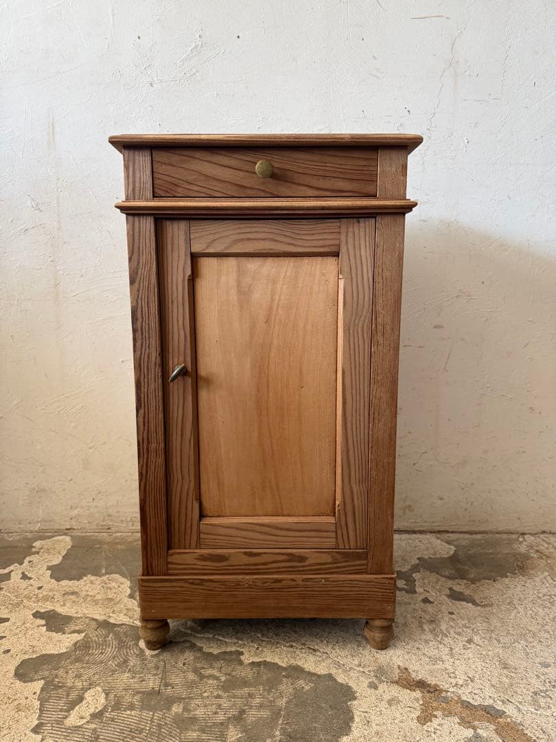 ビンテージ ドロワーサイドテーブル ドロワーベッドサイドテーブル　剥離