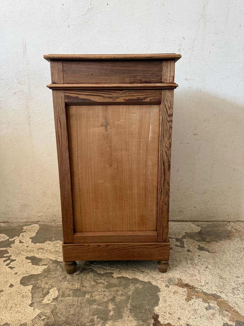 ビンテージ ドロワーサイドテーブル ドロワーベッドサイドテーブル　剥離