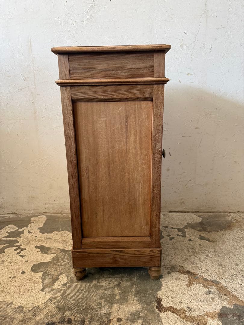 ビンテージ ドロワーサイドテーブル ドロワーベッドサイドテーブル　剥離