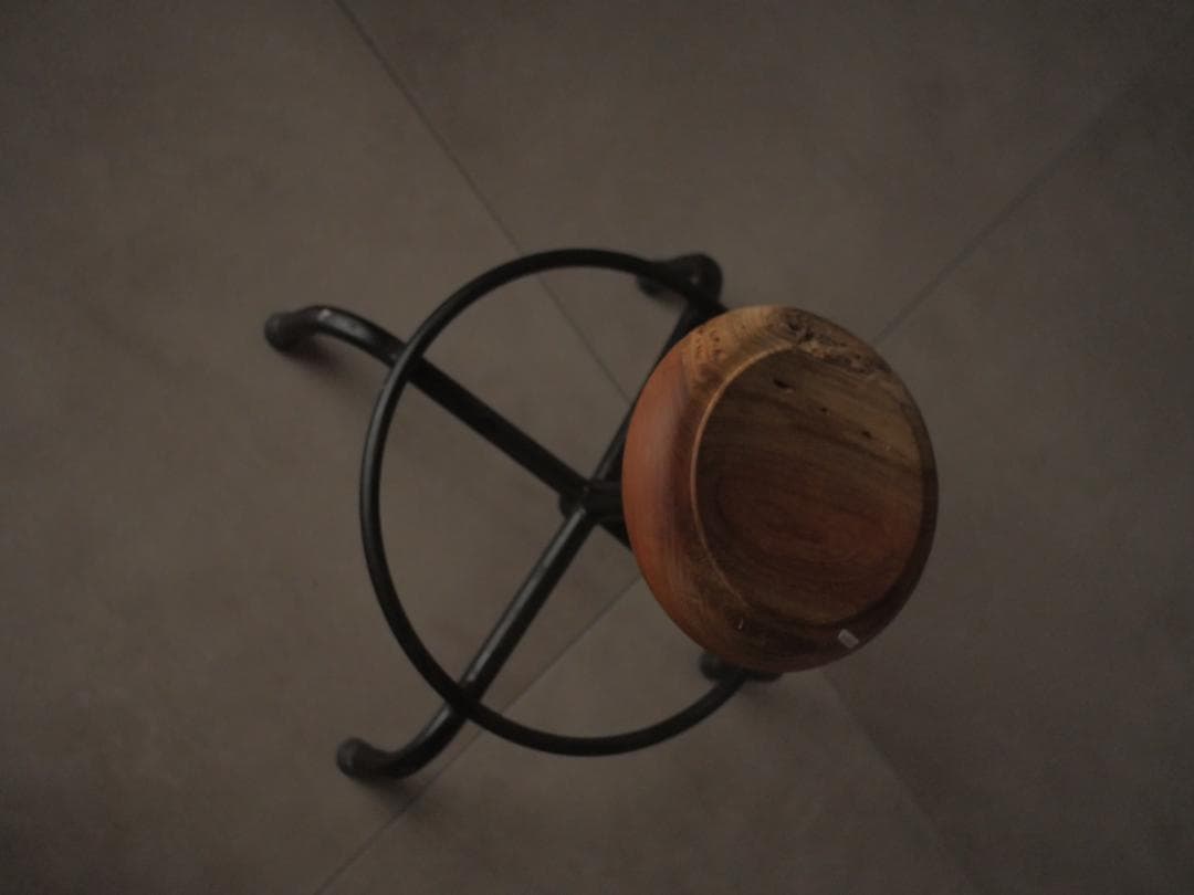 ケヤキ　回転　スツール　一枚板　椅子　古家具　アンティーク　鉄脚