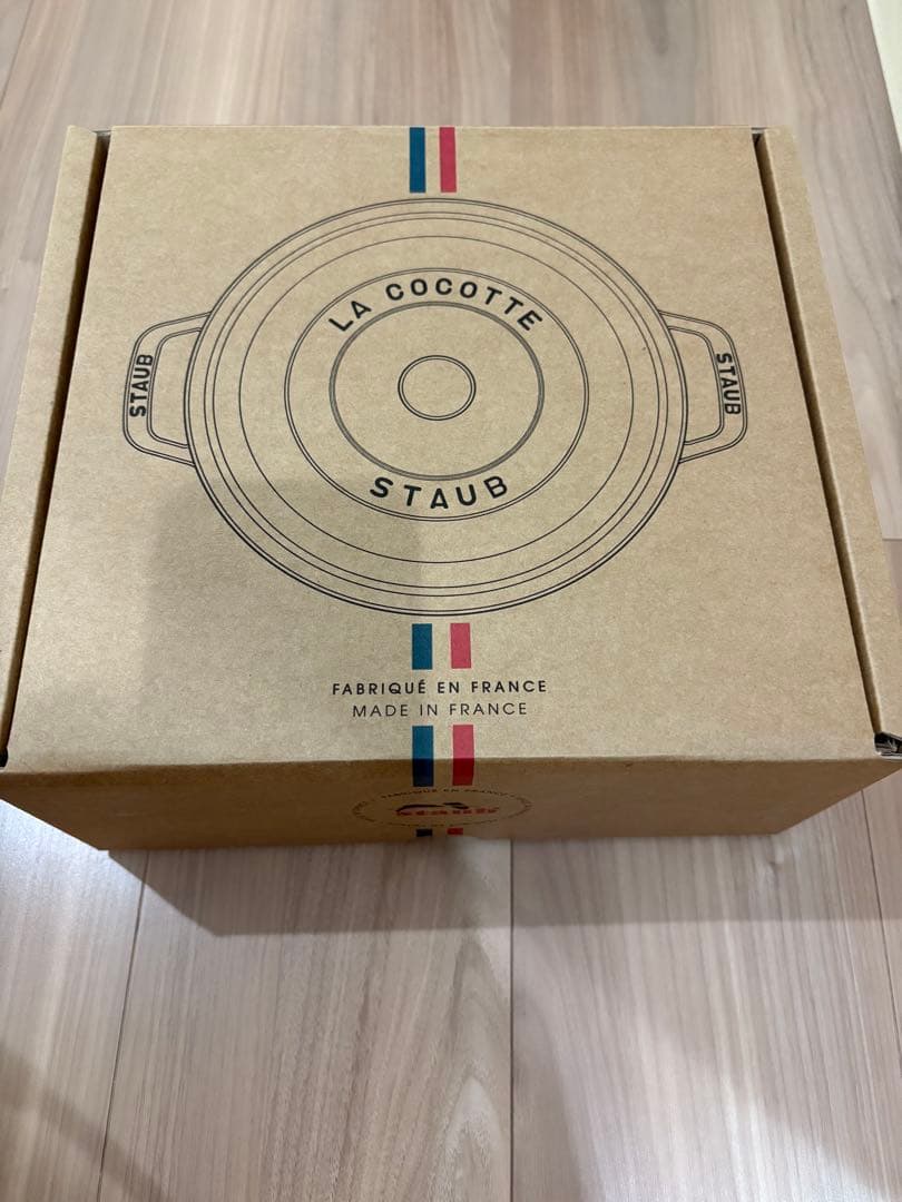 【新品未開封】STAUB ピコ・ココット ラウンド ブラック　24センチ