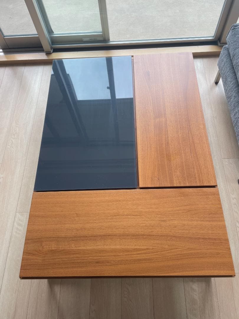 BO CONCEPT コーヒーテーブル　Chiva