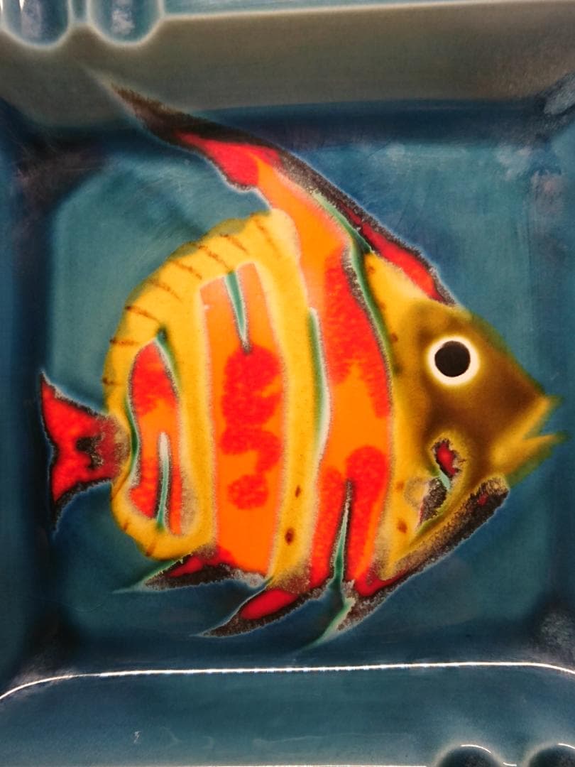 【美品】小物入れ　魚絵　陶器　置物　インテリア　工芸品　美術品　A1164
