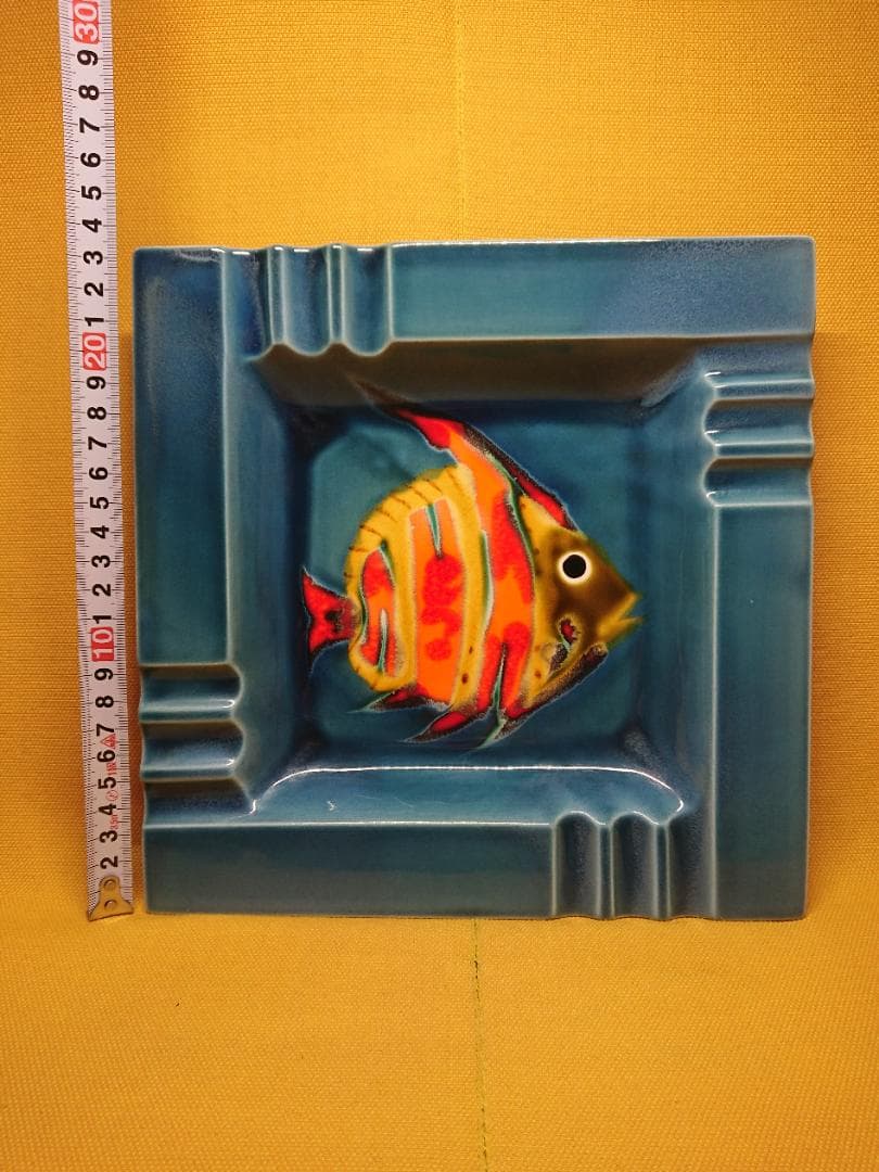 【美品】小物入れ　魚絵　陶器　置物　インテリア　工芸品　美術品　A1164