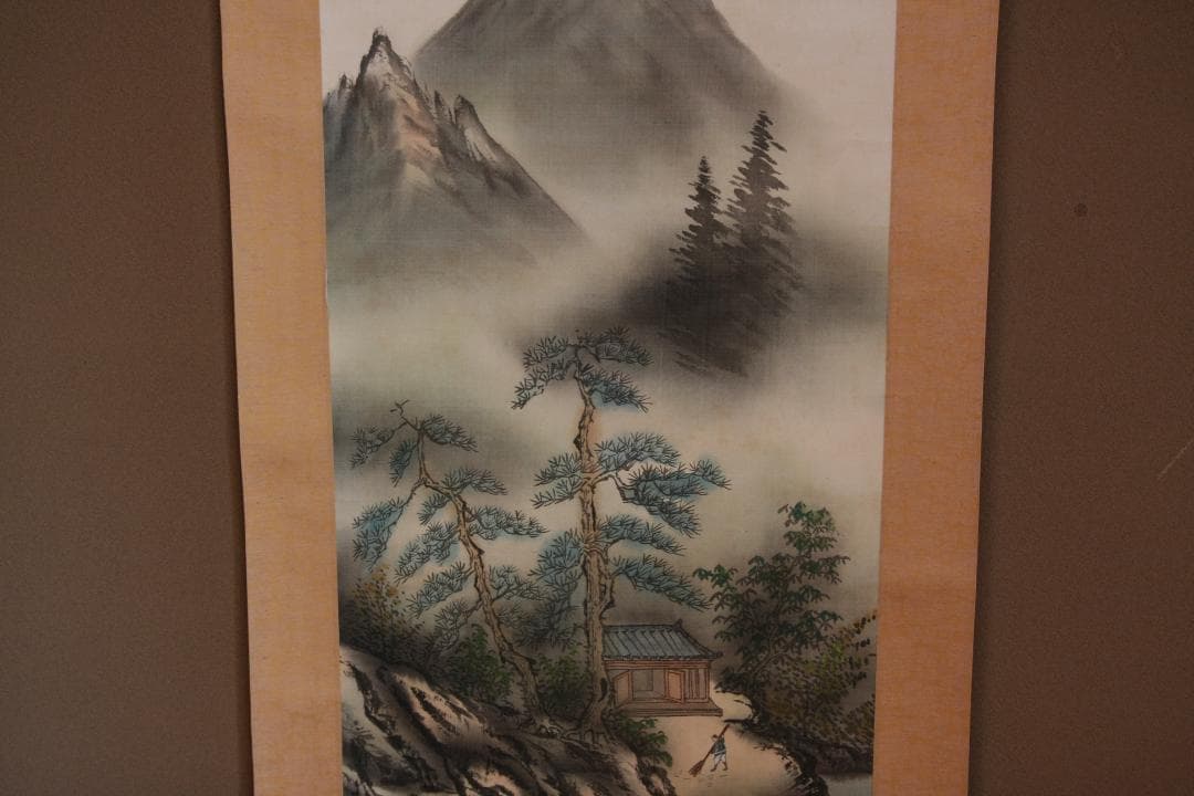 彩色山水画 香山作　掛け軸　絹本
