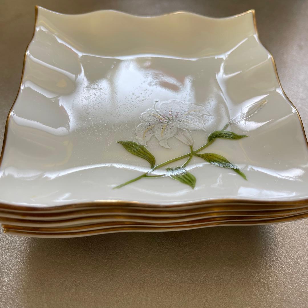 小皿5枚セット　ユリ