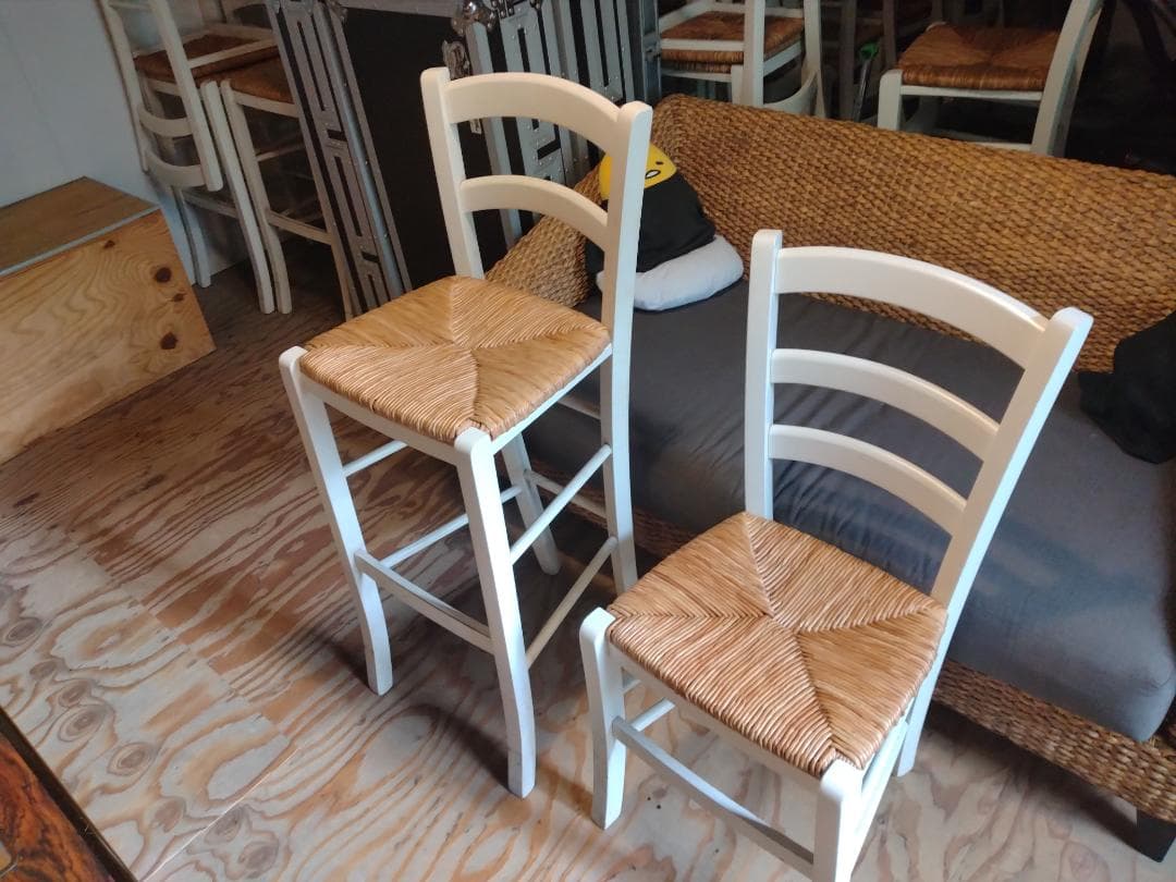 白　テーブルチェア　１脚