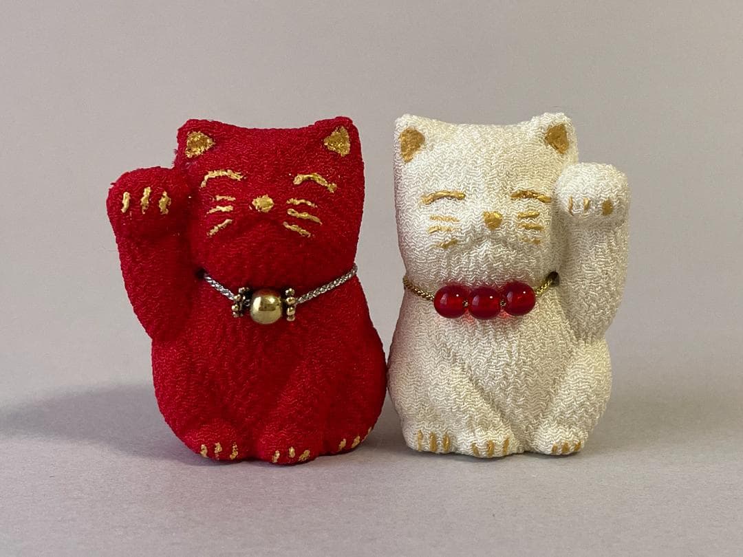 ミニチュア招き猫・紅白2体セット by suzunao