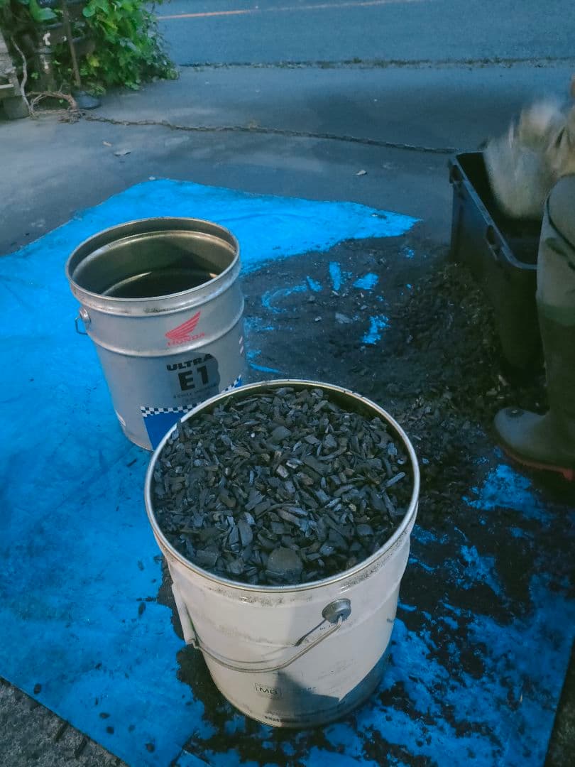 60Lがら袋入り竹炭16袋(約1000L)　大阪産 直接引き取り価格 近場配送可