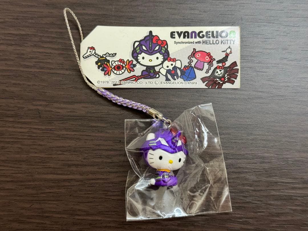 未使用】ハローキティ 根付 エヴァンゲリオン 初号機 ストラップ