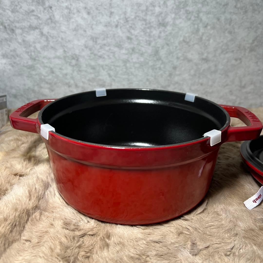 staub ストウブ ピコ ココット ラウンド チェリー 22cm 鍋 IH対応