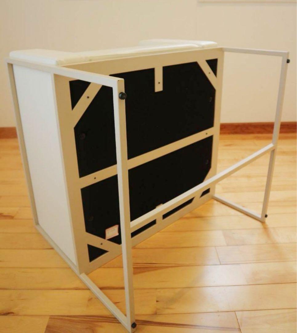 カッシーナ・イクスシーの 1P アームソファを2個セットでお願いします。