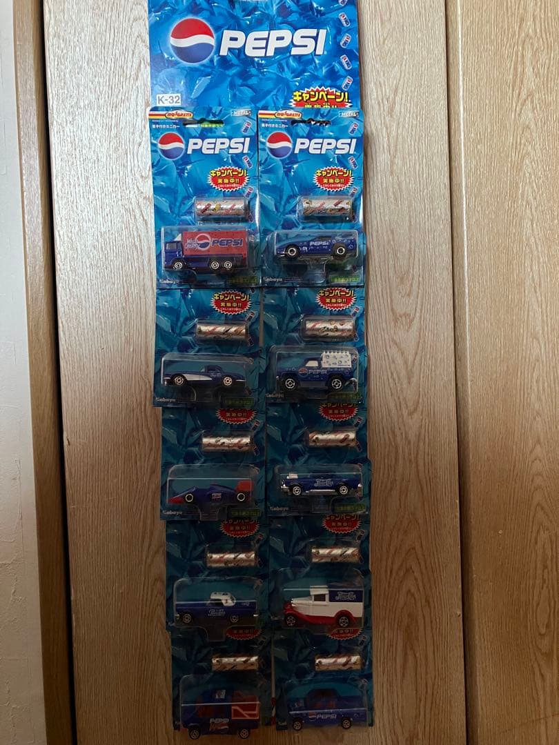 majorette✖️PEPSI カバヤペプシコラボ台紙付未開封ミニカー10台