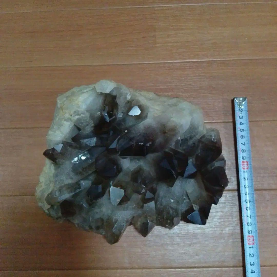 黒水晶 巨大クラスター 6.4kg（台座付き）