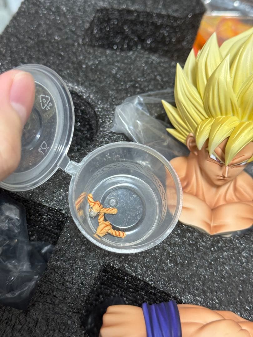 スーパーサイヤ人/スーパーサイヤ人2 孫悟空カスタム品 1/6スケールフィギュア