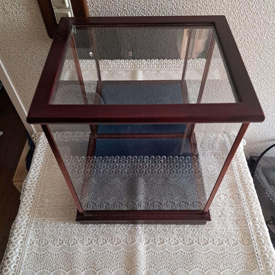 ガラス製ディスプレイケース