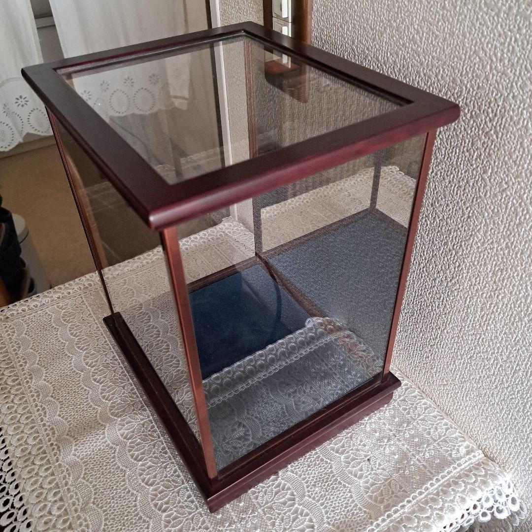 ガラス製ディスプレイケース
