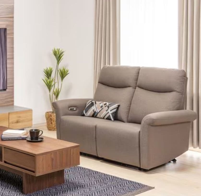 ヤマダオリジナル 電動リクライニングソファ　2人掛け ファブリックモカ色