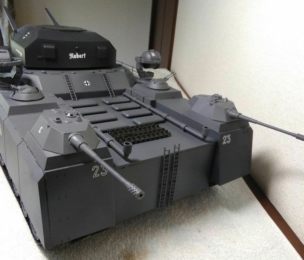 は*ん様 ロケットモデルズ 1/72 ドイツ試作超重戦車「陸上巡洋艦ラーテ