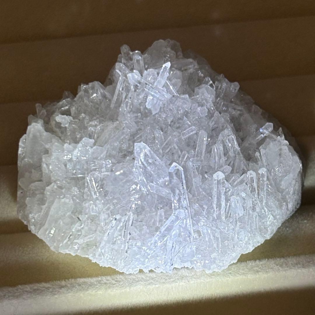 うさぎ屋珠雪様売約済み♡ 透明感抜群 天然水晶クラスター