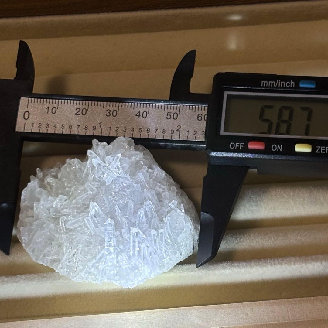 うさぎ屋珠雪様売約済み♡ 透明感抜群 天然水晶クラスター