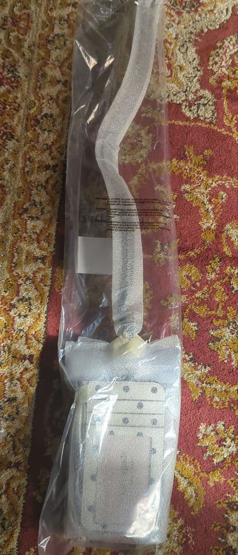 ケイトスペード x ディズニー ミニーマウス ストラップ カードホルダー 新品